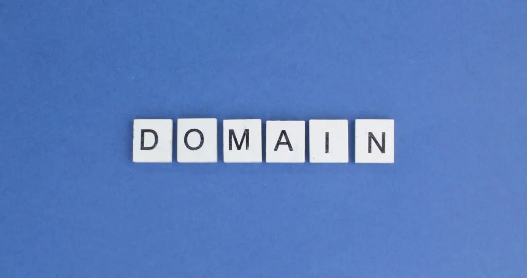 nom domaine